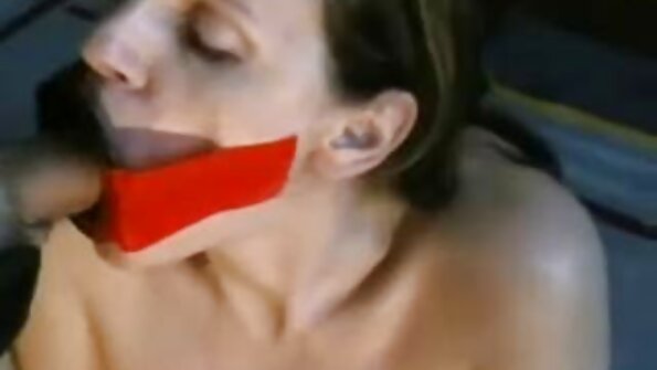 سوبر الساخنة اللعنة مهرجان فيديو جنس اجنبي مع بعض أعزاء BDSM البرية
